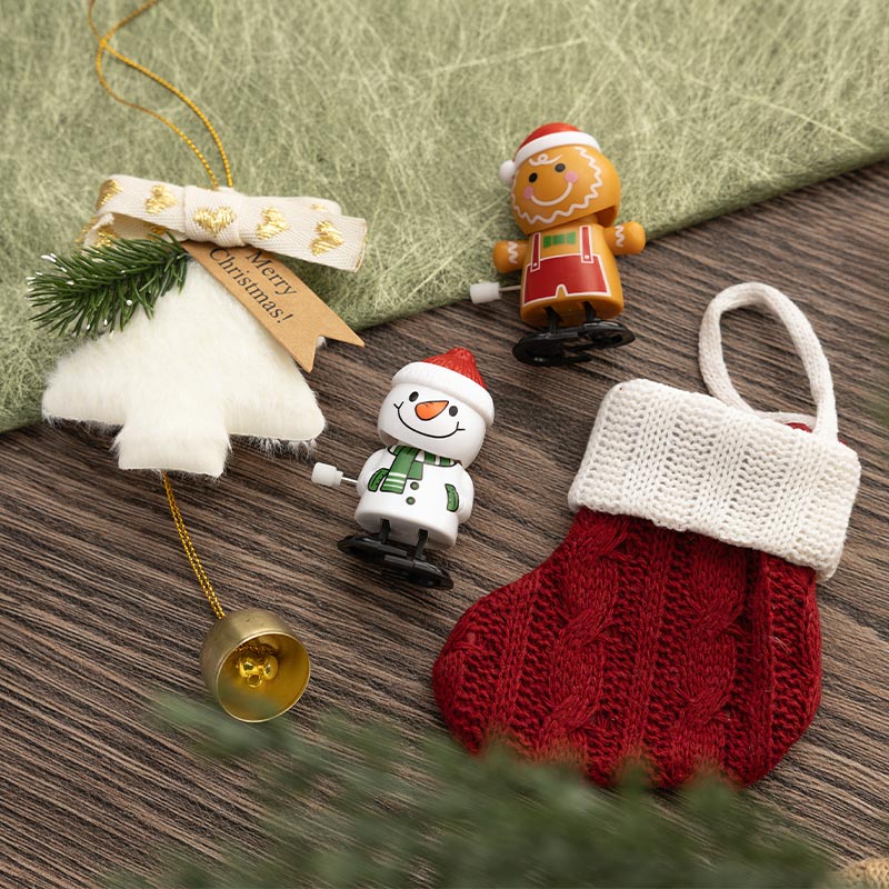 Free Random Christmas Goodie Bag Orders USD 119+