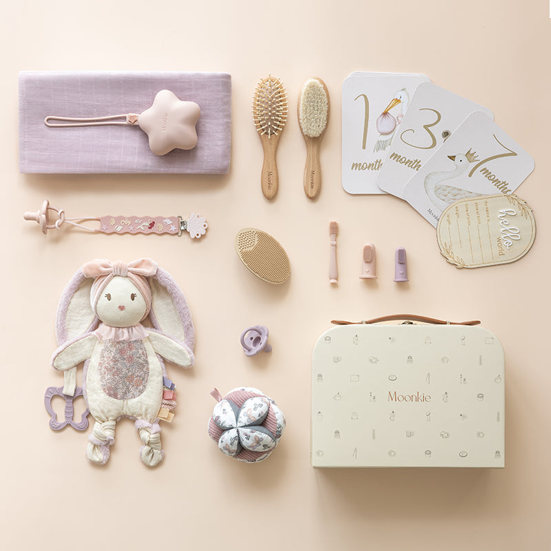 Baby Girl Newborn Gift Set – Baby Keepsake Box | Moonkie
