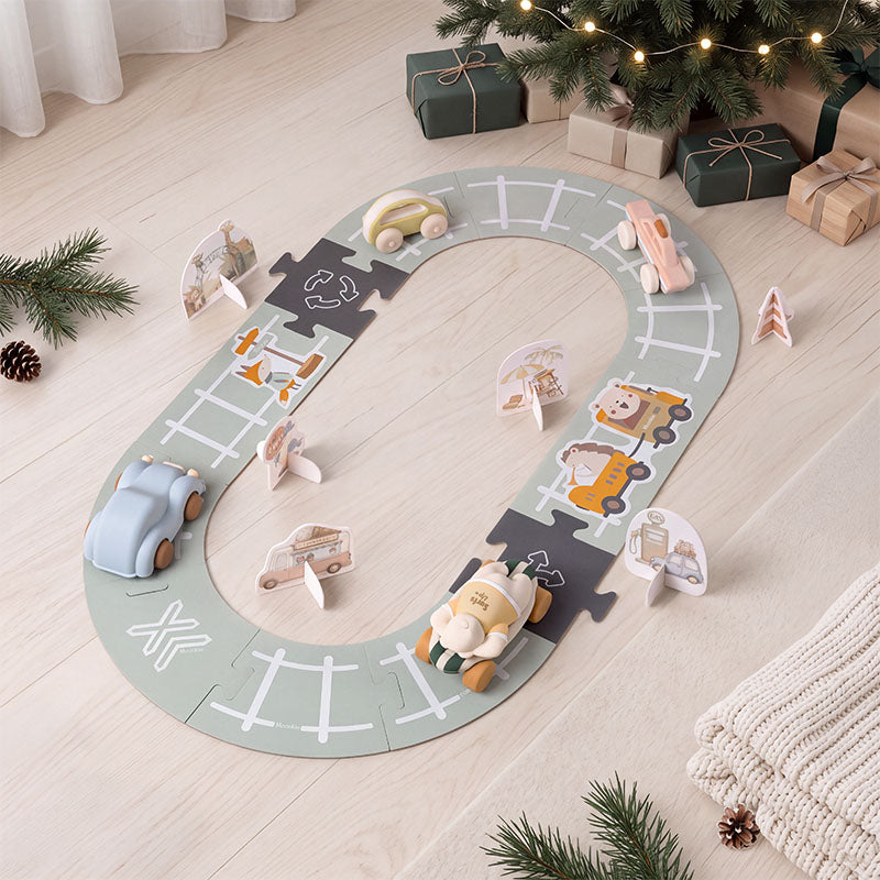 Christmas Go & Explore Silicone Play Set (12 Track Extensions)